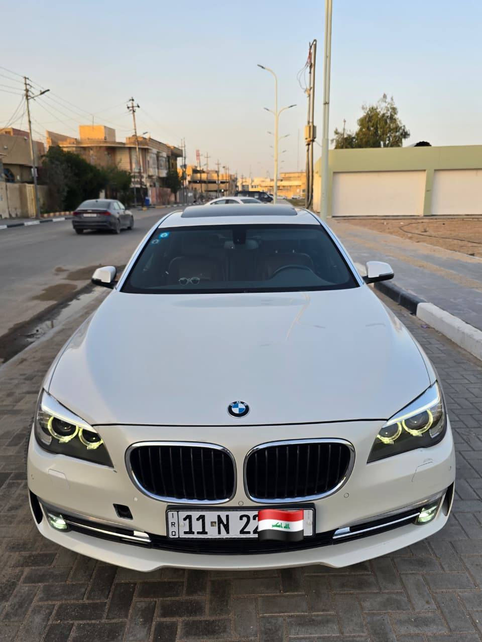السلام عليكم
بيع او مراوس 
بي ام دبليو حجم
 بانزين وليس كاز 
Bmw  730li
(( تفاصيل بأول صورة ))

موديل 2015 ✅️
خليجيه وكاله العروش ✅️
محرك n52 تنفس طبيعي 
محرك وكير وحدادية وعقول شرط الفخص
كشن ميموري خزن وضعيات ✅️
سيرفس كامل بدون اي مسج ✅️
 نوزل قصير ✅️
 رقم بغداد دولي بأسمي السيارة شرط التحويل شبه مميز ارقام متكررة 
مشروع وطني✅️
سياره جاهزه من كلشي ماكو نقص ما تصرف عليهة  جديدة
 حساسات  امامي خلفي محيطي ✅️
غرفه كهربائيه بالكامل ✅️
 بيبان شفط خمس مع صندوق ايضا ✅️
 بردات بيبان مع جامة خلفية كهربائي  ✅️
كهربائيات كاملة ما ملعوب بيهة اي شي ✅️
كومبيوتر مودات 5 للقيادة ✅️
لا يوجد ضرر او حادث 
فقط صبغ نتيجه شخوط 
3 قطع فقط  وليس ظرر
او حادث او معجون 
بيع او مراوس حسب القناعة بسيارة صالون 
سعر 200 وقابل للتفاوض بي مجال 
  مكان السيارة بصرة 
اتصال ، واتساب 
*********** الرفاعي, ذي قار
