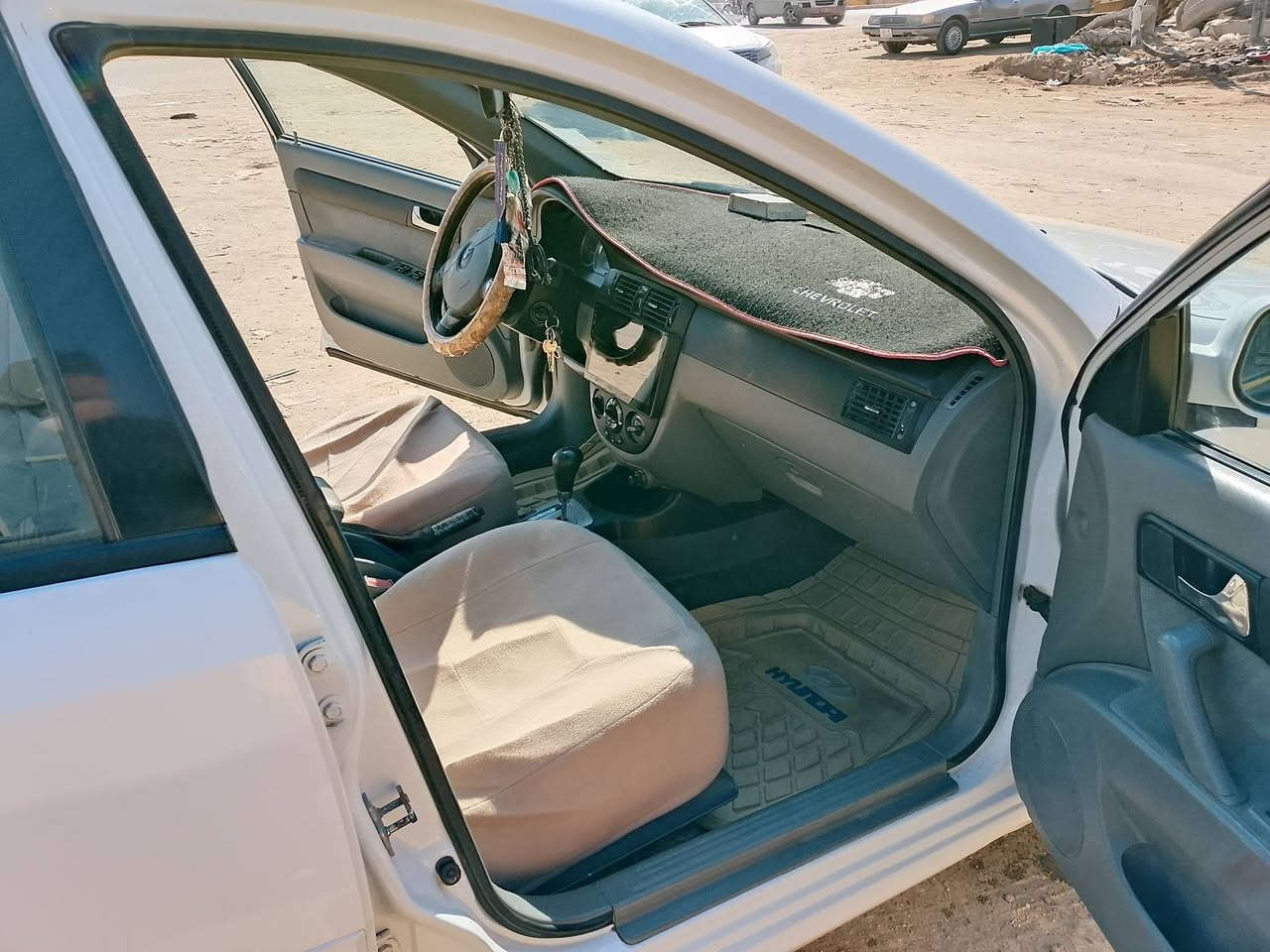 اوبترا موديل 11 سياره كفاله عامه من صبغ تبديل بيه جاملغ امامي مصبوغ بدون فتح طخة بلهلال مصبوغ 
رقم ميسان دولي باسمنه 
كير مكينه مكفولات حداديه ستوني مسويه 
اتصال ***********
السعر 80بيه مجال
