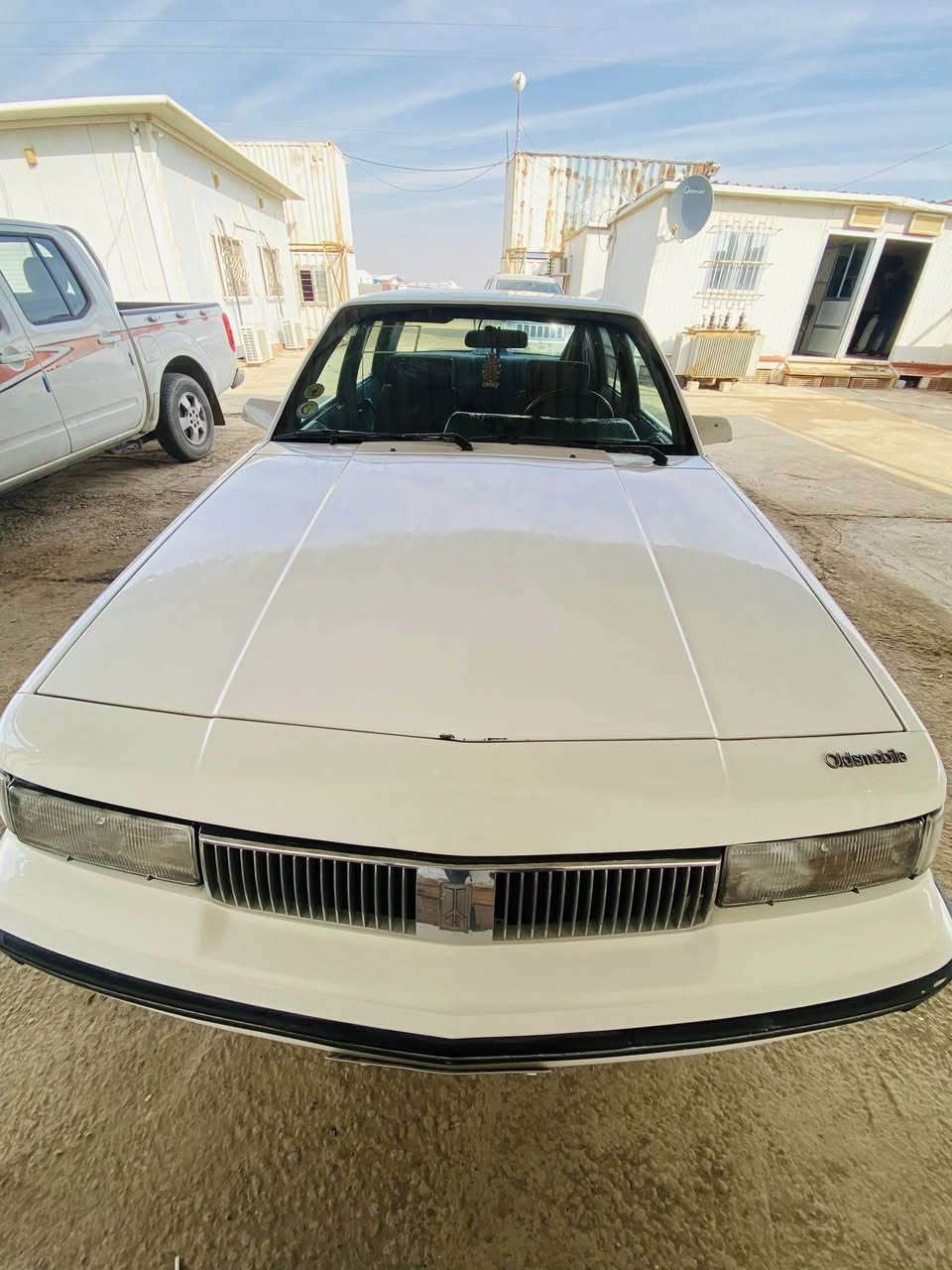 لسلام عليكم 🫡 
اولـدز موديل 1990 كلشي بلادي شركة ماشية 200 الف 
صبغ فقط جنطه ونص القمارة لجمالية لا خياس لا ضربة سياره تحفـة محرك لاتبخير ولا تنقيص شرط الأوفر ع 70 ،80 يعد شلعته تشك الگاع كلشي بيه مكفول على وضع شركة يعني بلادي من امه 🫰😌 .. تايرات تخم جديد  دبل فيت بم غرفتها جديده جديده 💯💯%كهربائيات كلها شغال ابواب سنتر لوك + ســويج 🔑 العدد (2)،،،،اناره اشاير دبل اشاره كلها شغال  السياره بلاد يعني  مابيها اي نقص تدفئة وتبريد ثلج ❄️  وبالعافيه على ياخذه وتكون من نصيبه مكان السياره واســط السعر 75$  بيع مستعجل أتصل وتدلل🤝 -***********

ملاحظة: رجاءاً رجاءً اقره منشور زين ولحد يكسر بحلال العالم تعجبه يتصل واني خادم وما تعجبة لا يعلق كلشي متوفر بسوك تحياتي ومودتي لكم.
