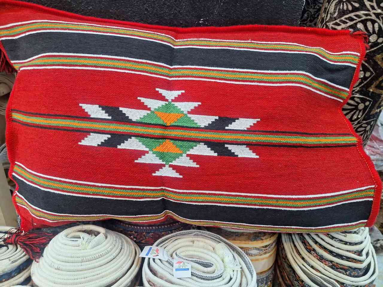 وهذا المفرش البدوي مع وجه مخاد
🌹🌹🌹🌹🌹🌹🌹🌹🌹
قياس المفرش ٧٠سم×٢


**إذا كنت صاحب هذا الإعلان وتريد حذفه لأي سبب، رجاءا أرسل رسالة إلى الدعم الفني**