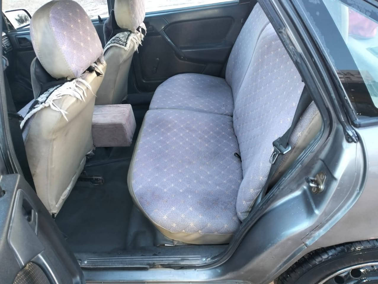 للبيع
اوبل فكتره
موديل 90
رقم سليمانيه سنويه 2027
محرك كير شرط
تخم تاير جديد
صدر جديد
كهربائات كلها شغاله.
السيارة جديده بمعنى الكلمه احلا من الصوره.
مكان السياره تكريت فلكه فرسان العلم
الاستفسار اتصل على الرقم
***********
