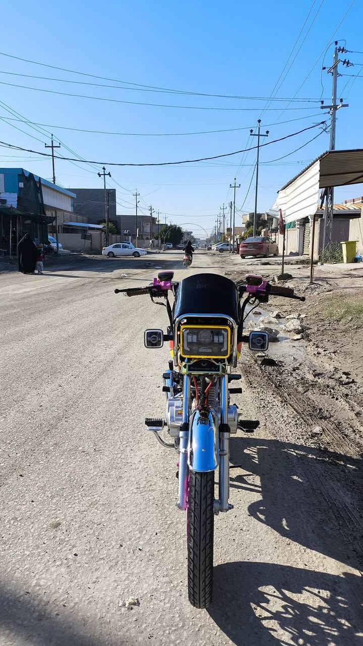 سيفان مرقم بابل انكليزي سنويه2025
سيفان 2025 ارقام انكليزي وسنوية اصدار 2025 زيرو ماشيه 900متر برغي ما مفتوح بيه بوضع الوكيل جاهزه من كلشي ابريك وكلج هليدروليك بصمه دبل اشاره 5كير زنون ناصي عالي ترميش تايرات جوبلس. 
فول مواصفات لاخر حبايه  
مكانه بابل بكرلي
سعره 1.350 الف وبيه مجال بسيط للشراي 
***********
