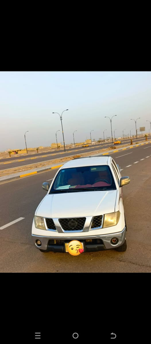 السلام عليكم بيكم نيفارا للبيع فقط رقم بصره مشروع وطني سنويه مجدده 2028شرط بسمنه. موديل 15 سياره اوتوماتيك سياره كفاله عامه من عدا بارد بجهه المدكر  الايمن فقط سياره كفاله كير  مكينه مكينه مفتوحه تايرات  جدد حداديه تبريد متعوب عليها سياره مال بيت سيار لا فتح لا تبديل لا ضربه يعن كفاله من دعميه ل دعميه بس بار بل يم سكن العنوان البصره سعر 115بيه مجال رقم.   ***********.         ***********
