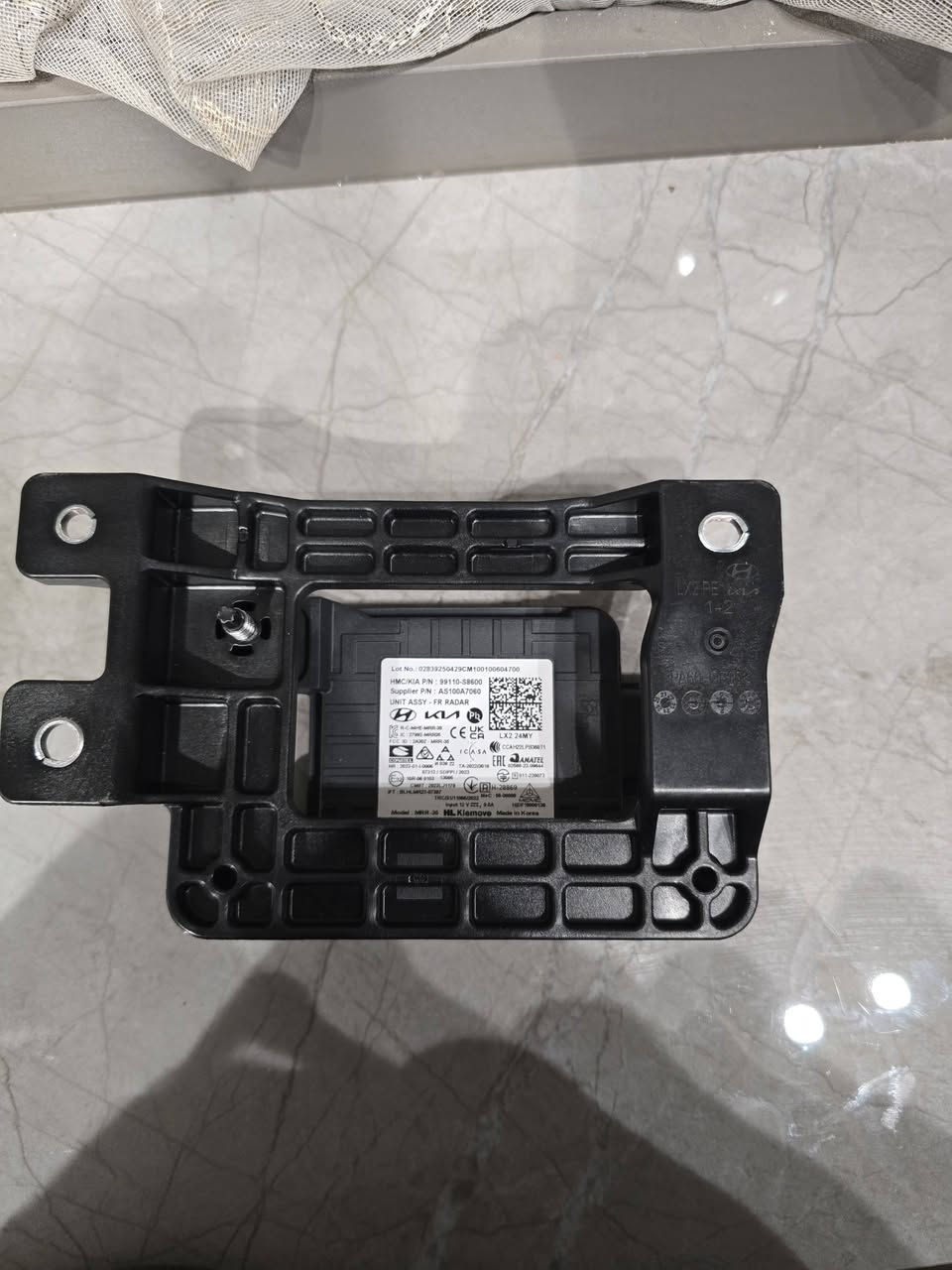 سلام عليكم 
وصول رادارات بلسايد كمية خير من الله 
رادارات جانبية 
رادار وسطي 
رادارات خلفية 
كله وكالة زيرو بشرط 
كامل مع القواعد حتلا تدوخ وتظل تدور على قواعد 
مكاني حلة شارع ابو خمره 
للطلب والاستفسار التواصل على الخاص 
***********
تحياتي للجميع 🌷
