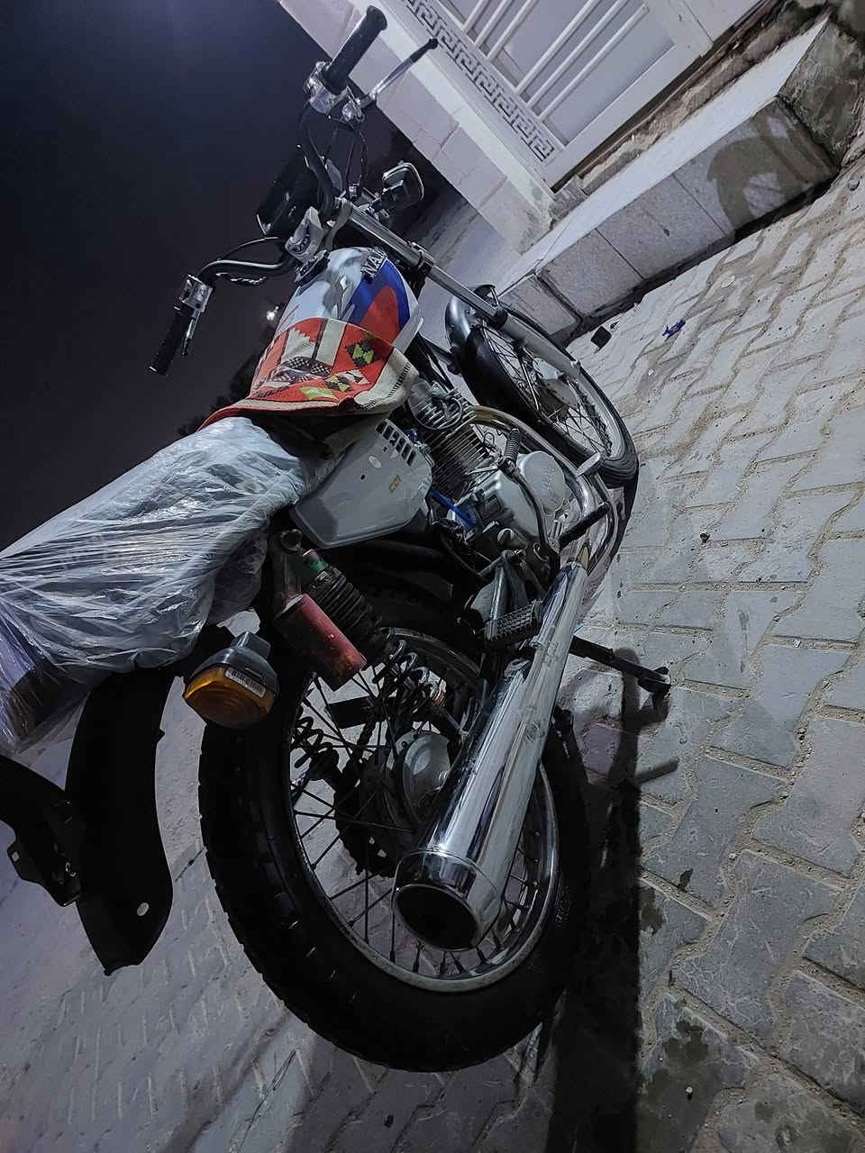 نامه شلامجه للبيع ما مفتوحه كهربائيات كلها شغاله كلك كلك كلك مكاني كربلاء السعر 525 و بيها مجال.   ***********
