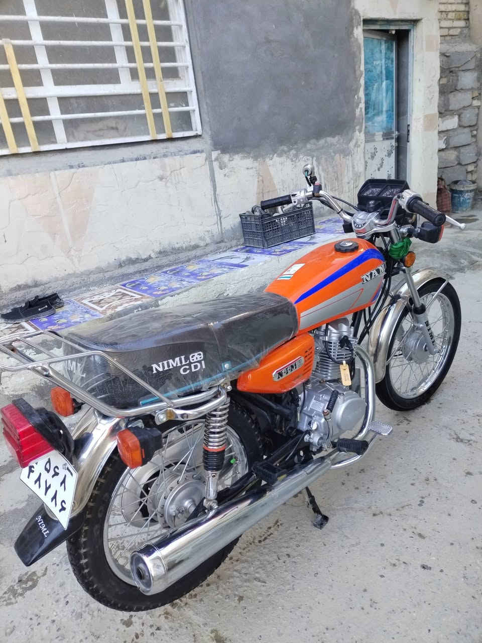 للبيع موديل 26 اوراق وصولي سعر 650، ***********
