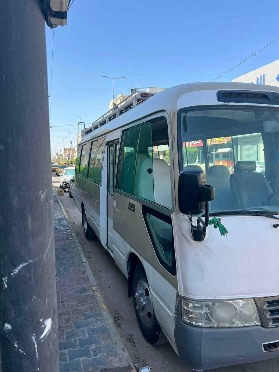 للبيع كوستر راس الثور باسمي  جاهزه 
الشراي يتصل ***********
السعر 180 ورقه مجاله بسيط
