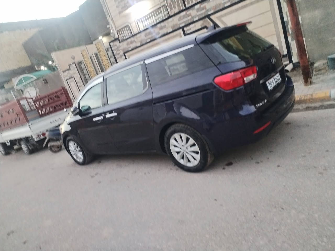 سلام عليكم سيدونا مديل ١٨ فول رقمه نجف الجديد بسمي ماشيه ١٠٠ سياره كلهه عل شرط مكاني سماوه رقمي ***********
