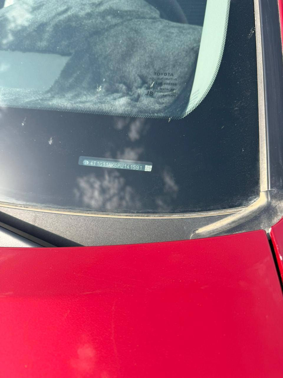 السلام عليكم كامري للبيع موديل 23 SE ماشيه 15 الف ميل رقم اربيل شرط التحويل السعر 210 نقد قسط ماابيع وعده ماابيع / مكاني الزويه 
***********
***********
