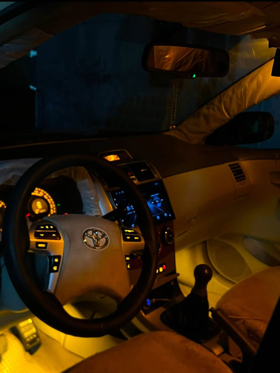 بیکاشۆ 2010 
10 پارجە لەسەر ساغەی پاش 10 پارجەی جاملغەکی پشتەوەی لای سەکنی بۆیاغە،پێشی بەس جێی دەبەی ئەزیەتەکی زۆر بەسیتی هەیە، غازەکی تورکی ٦٠ لتری تازە بۆی بەستراوە زەمانی ٥ مانگی ماوە مەکینەی تازە گۆراوە،عرینەو کلاج تازە گۆردراوە تۆپە سوکانی جاک کراوە سەیارەکە زۆر جوانو بێکێشەیە بەدڵی خۆم مەسرفم لێکردوە گێج تۆبز سەعات سەری خواری ئالتس سوکان فۆلیۆم بەگلایت مێش ،تێبینی ویل ئینفنیتەکم لیکردۆتەوە ویل عادی لەسەرە.فایبەر واتسئاپم(***********) سەعر ١٢٦یەک مەجالی زۆر زۆر کەم أربيل, العراق
