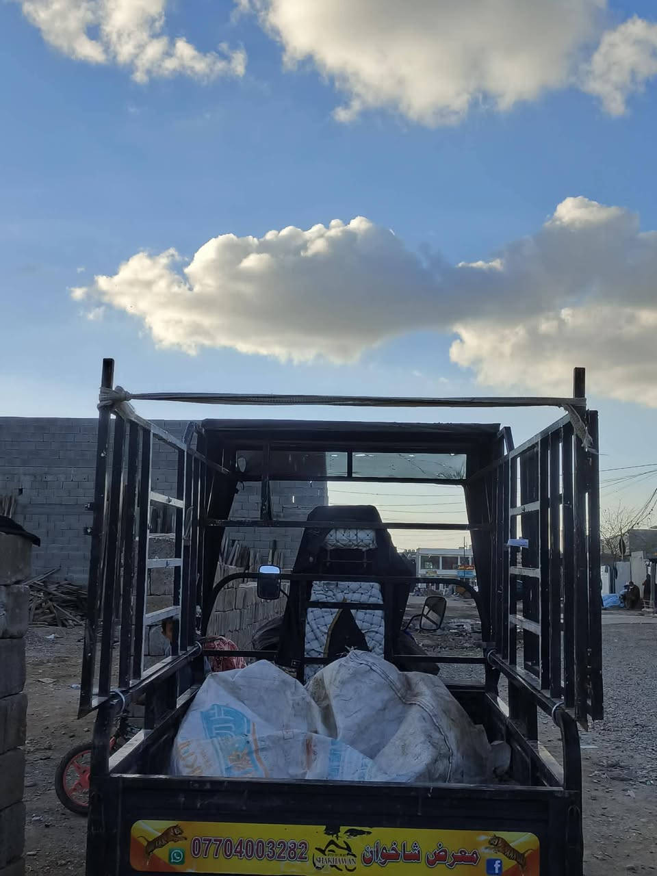 سلام عليكم اخوان جنج لبيع مكاني حي الزوراء 
***********
