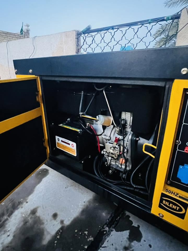 � للبيع مولدة كابوتا 12.5 KVA مع ATS 🔹
مولدة كابوتا ياباني بحالة جيدة جداً، تشغيل هادئ وثبات ممتاز بالحمل، مناسبة للبيت أو المحلات أو المشاريع.

✅ القدرة: 12.5 KVA
✅ مع جهاز ATS للتشغيل والتحويل التلقائي
✅ محرك كابوتا اقتصادي بالوقود
✅ لا تحتاج أي مصروف

سبب البيع: تغير موقع البيت .

📍 الموقع: بغداد
📞 للاستفسار : (***********)

السعر: (2,100,000)قابل للتفاوض للجادين فقط
