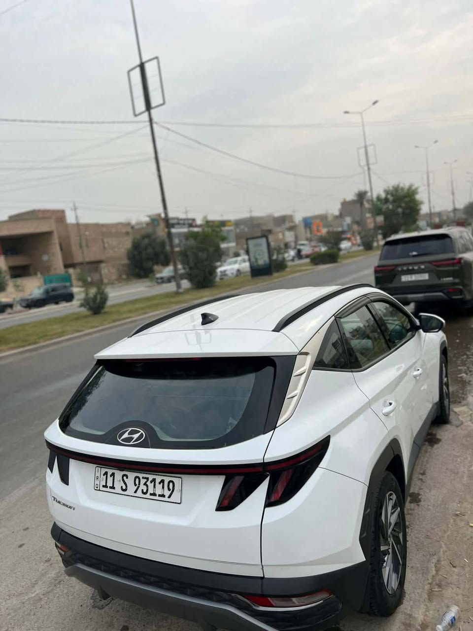 سلام عليكم توسان خليجي موديل 22.رقم بغداد بسمي ماشيه 83 فول عده بني رامه بصمه تشغيل عن بعد تخم تاير محرك 2000  سياره خير من الله مكفوله كفاله عامه بيها بس هاذ الي مشر عليا بل صوره سعر 185 ورقه مكان بغداد الشعله  ***********
