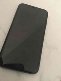 آيفون ١١ عادي • ٦٤ • كوت زين القوس