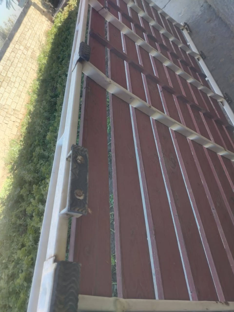 السلام عليكم سيبايه نيسان للبيع بس مااعرف السعر شكد ممكن تقيموه بمايرظي الله


**إذا كنت صاحب هذا الإعلان وتريد حذفه لأي سبب، رجاءا أرسل رسالة إلى الدعم الفني**