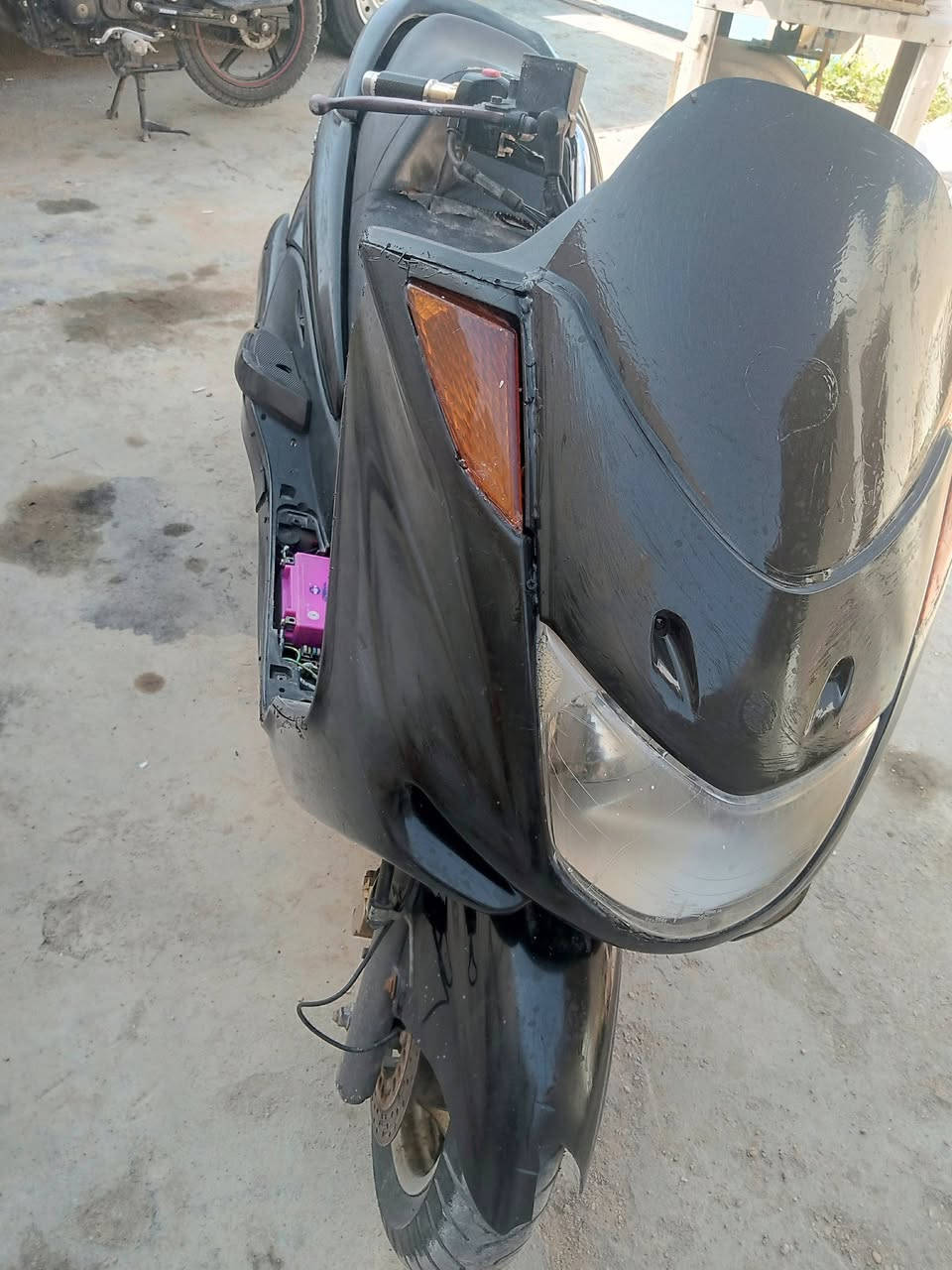 السلام عليكم دراجه ماجسته دراجه شغاله كلها وخير من الله السعر 500 هذا رقم الهاتف مات***********
