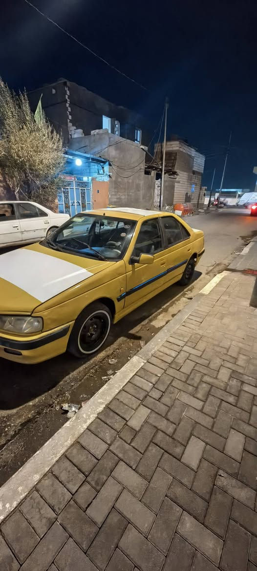 بيجو بارص 2015 مكينه وكير جدد تبريد تخم تاير حداده جديده البدي شوف العين علما ان البدي مكفول من ضربة وتبديل مصفره هيئه وغرامات وسنويه منتهيه تحويل مباشر بيع مستعجل عدنه ضرف مكلف بنشر ***********  سعره 31 ورقه مكاني بلبصرة بلقبلة
