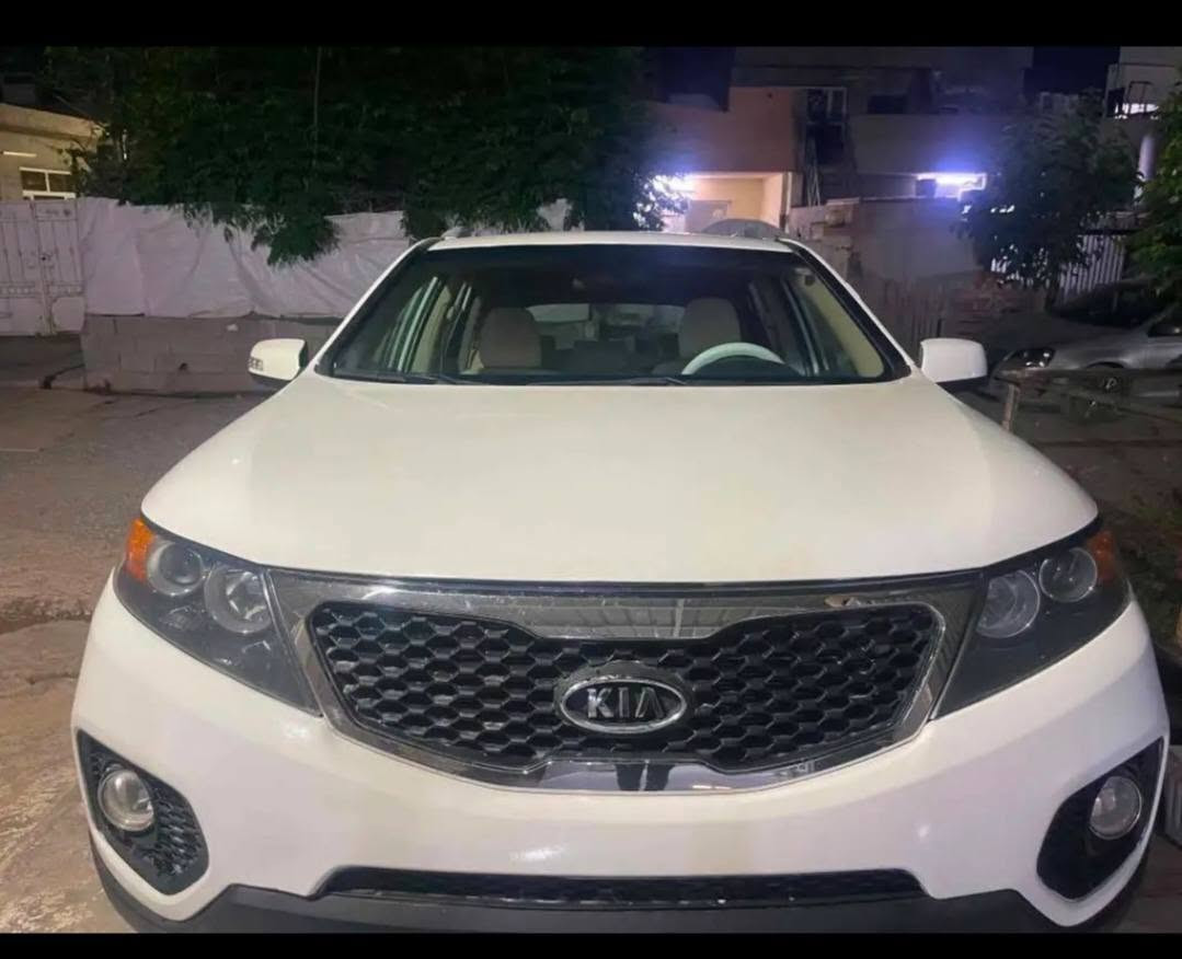 السلام عليكم
سورنتو 2012
خليجي ..
محرك 4v ..
كيرتوماتيك .. 
صبغ حزام بدون داخل ..
جمالغ خلفي بي شوي معجون ..
باب مبدل اسود .. 
الباقي مبدل بلادي ..
سنويه 2026.. 
سعر 100$.
مكان اليساره ربيل .. 
*********** وتساب 
مكلف بالنشر ../ 
لا تبعث  طلب صداقه 
الطبات عندي مقبطه ادخل خاص
../ كل السيارات انزلها ستوري ../
