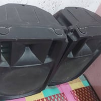 زوج سماعت أمريكي ١٧ دبليو صوت فول ونقاوه السعر ٤٥٠ الشري اتصال ٠٧٧٦٧١٦...