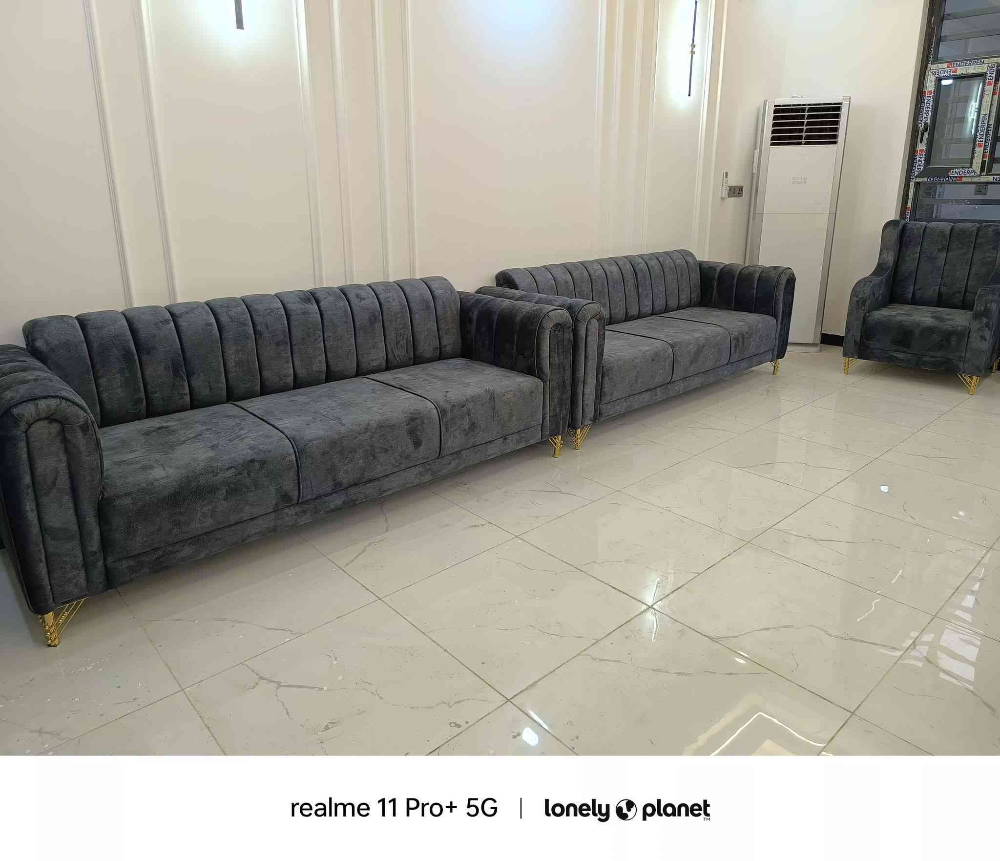 يا الله
معمل تخامه دواوين
جميع الموديلات الموجوده بصور سعر المتر ٧٠ الف
الهيكل خشب روسي وبلوك اسود وسفنج مميز اول
شوف بعينك قبل كلشي
عنوان حله كريطعه ***********
