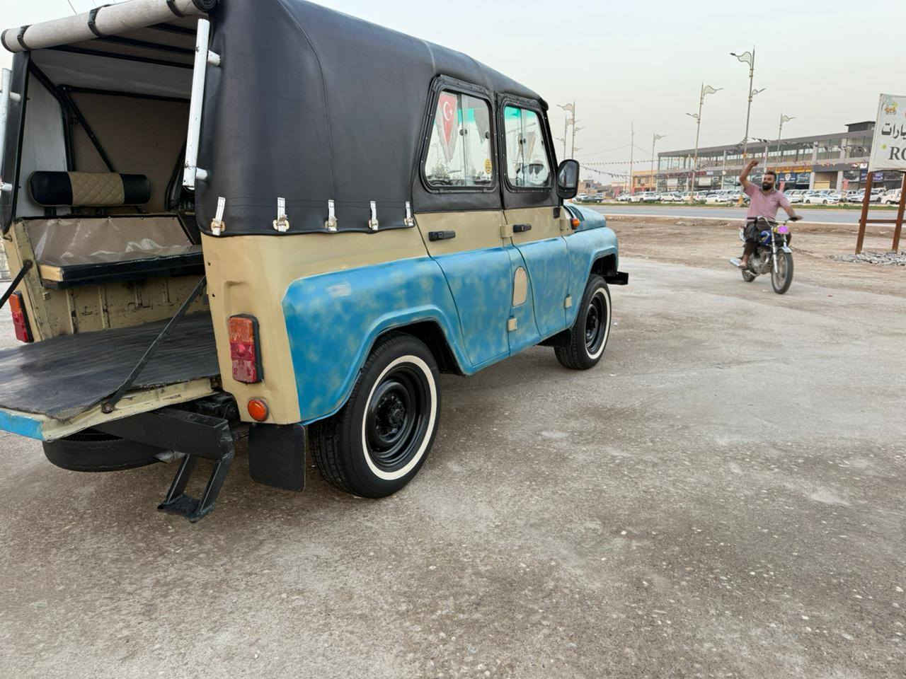 سلا عليكم واز 2005 للبيع تحويرة كاملة سيارة اي نقص مابيهة ***********)) (***********
