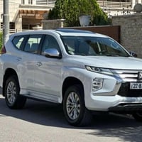 للبيع فوري نحتاج مال  سيارة باجيرو سبورت باسمي بدون صبغ و مواصفات   با...