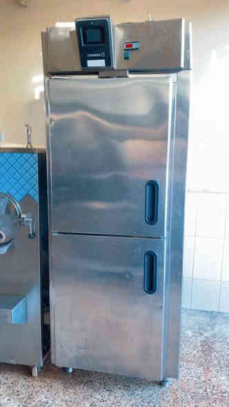 ……………….معرض المصطفى 🏫…………………….
لتجاره مكائن الايس كريم 🍧والعارضات الايطالي 🇮🇹
…………………
العنوان /🇮🇶محافظه الانبار _الرمادي 
خدمه توصيل 🚚 مجانيه لجميع المحافظات 
مع ضمان الشغل💯٪؜‎
………………..
للاستفسار *********** واتساب 
*********** 
🌱………………..🌱
