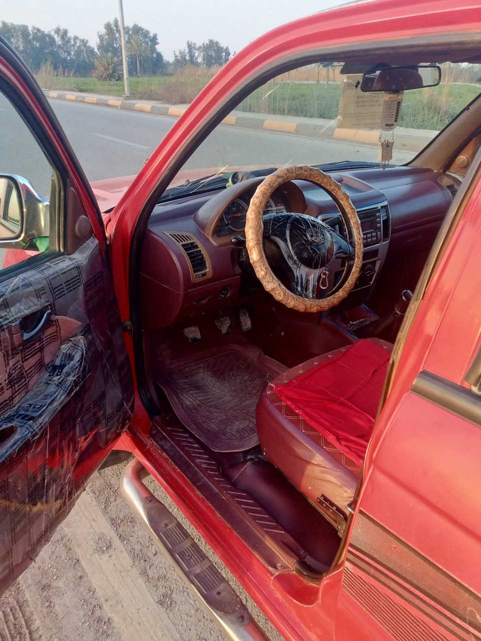 سلام عليكم
سكاي 2012
رقم واسط 
سنويه مجدده 2030
مكانه واسط قظاء الزبيدية 
سياره نظيفه ومابيه نقص 
تحويل ثاني يوم 
السعر48
رقمي الموبايل ***********
***********
بيه بس الجاملغ ماشر عليه 
الشراي يتصل وبيك خير ودلل
