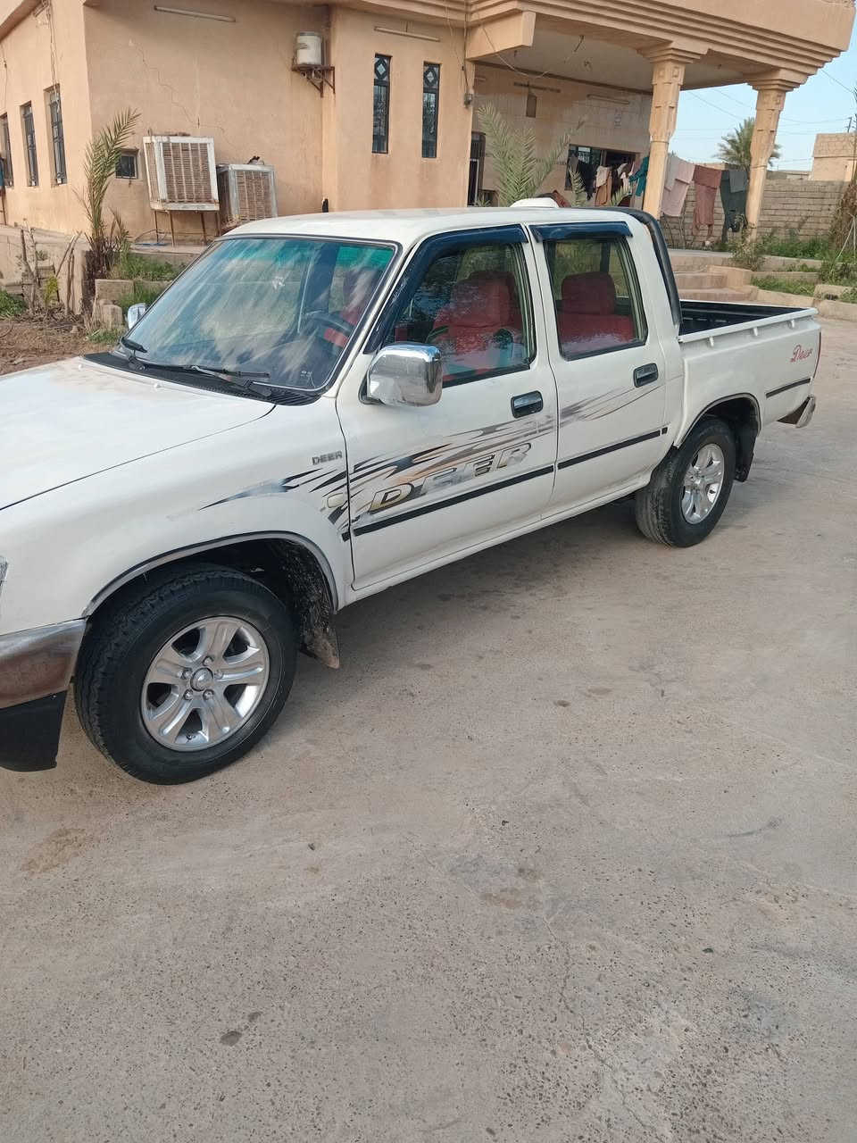 السلام عليكم سياره دير منفيس موديل ٢٠٠٧ كير محرك شرط والكشر شوف العين جاهزة مال جناي السعر ٢٨ ورقه اوبيهه مجال موبايل ***********المكان ناحية الزاب
