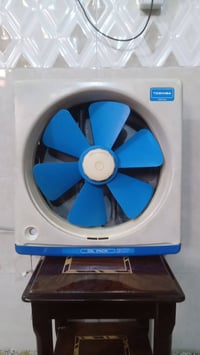 سلام 👋 عليكم للبيع ساحبة(TOSHIBA) ياباني اصلي إستيراد المنشاء العام ال...