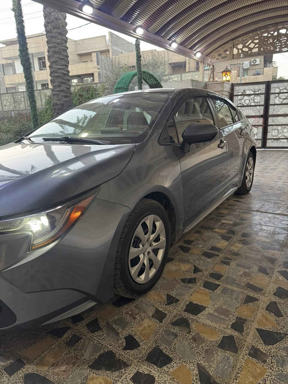 السلام عليكم
كورلا 2022 وارد امريكي Le للبيع 
السيارة بيهة باب مصبوغ 
وجاملغ وبنيد مبدلات نفس اللون 
ماشية 34الف ميل 
رقم اربيل تحويل ثاني يوم 
السعر 135
مكاني بغداد المشتل للاستفسار الاتصال
‎*********** متواجد واتس ايضاً
