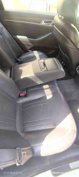 2015
رويالvip
مرايات شفط 
ترحيب. ولد 
نظام صوت 
حساسات جانبيه ماميه خلفيه 
رادارات جانبيه اماميه خلفيه 
اوتو باركنك 
نقطه عمياء
تحديد مسارات 
فول بنيراما 
تبريد قطعتين 
تحكم بالتبريد  امامي وخلفي
بردات ابلادي 
ماوس تحكم 
شفتات سترين 
تبريد كشنات 
تدفئة ستيرن 
حداد وتايرات جدد
هيدروليك كير جديد 
H track   
صندوق كهربائى 
زراكات اوتو حتى بالايتات زركات

***********
*********** عمارة
