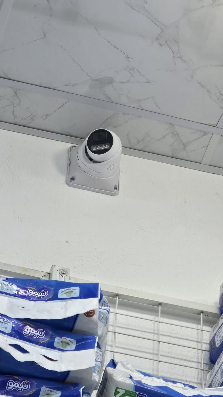 تم تنصيب وتجهيز كاميرات مراقبة
لأسواق #اسواق_حيدوري في شارع المكاتب 
منظومه مكونه من ٨ كاميرات مراقبة 
مثل مموضح عدكم في الصورة ..
مستعدين لتجهيز الكاميرات ل..
للمنازل 
المطاعم 
المحلات التجارية 
المقاهي 
..... عنوانه الحسينية شارع جامع النور مقابل أفران الكوثر 
معرض سكاي توب Sky Top للكاميرات المراقبة


**إذا كنت صاحب هذا الإعلان وتريد حذفه لأي سبب، رجاءا أرسل رسالة إلى الدعم الفني**