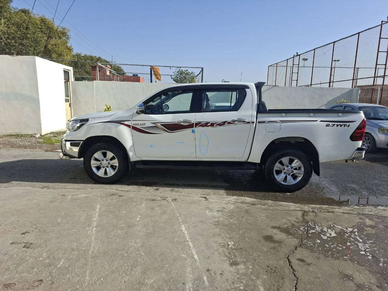 تۆیۆتا هایلۆکس 2018 سفر شەریکەی سید نهرۆ 
گیر توماتیک
دەبل ئەکسل
سەیارەکە هەموو گیانی بەشەرتە
بی سبو خ تەنها ٣ جی  بجوک تعدیلە
112 هەزار کیلۆمەتر رۆیشتوە
رەقم سەنەوی هەزە فحس هەرهەموو شتی تازه یه 
٤ تایەی تازه ی له ژیره 
سەیارەکە زۆر پاکە یەک دینار مەسروفی نیە
سەیارەکە لە که لار

سعر: لە کۆمێنت داوای بکە ڕاستەوخۆ بۆت دێت 📩 

گێر و مەکیەنەی بەشەرت 
هیچ کێشەیەکی تێدا نییە 

ژمارەی خاوەنەکەی 
***********
