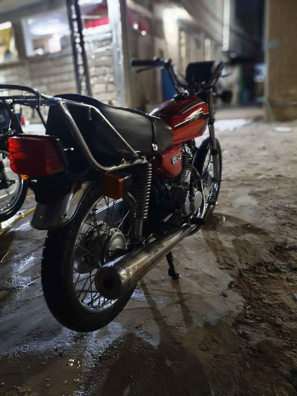 سلام عليكم اربعة گير للبيع
اصولية اصولية شاصي مديل 16 مكينة 20 جاهزة ماعوزهة شي شغل واطلع 
مكاني كربلاء قنطرة السلام
السعر 500 وبيهة مجال بسيط
***********
