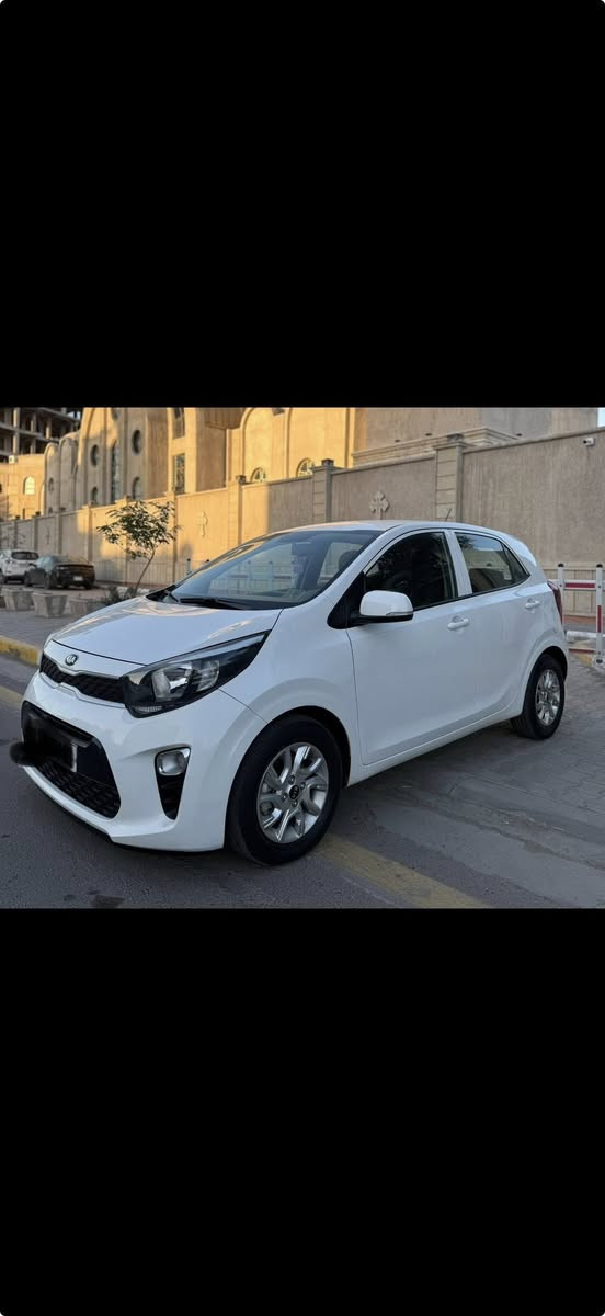 السلام عليكم للبيع كيا بيكانتو موديل ٢٠٢٠ ماشيه ١٧ الف السياره بيه فقط بارد بل دوسه السعر ١١٠ متوفر وتساب ***********
