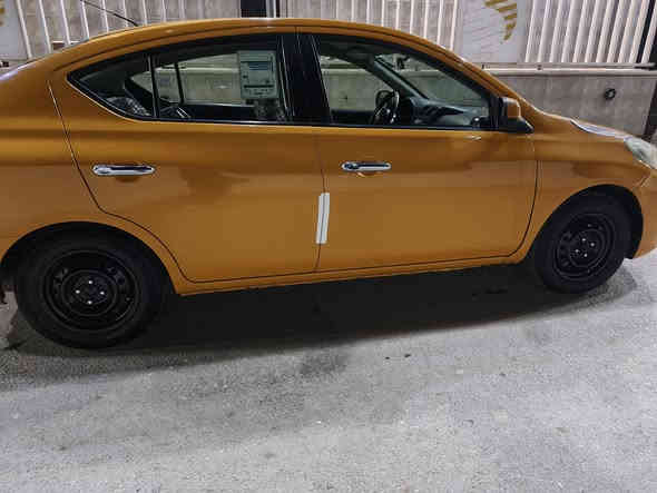 سلام عليكم نيسان فيرسا موديل 2014
حادث جاملغ وبنيد صبغه جديده
مواصفات عاديه
السعر 75
***********
