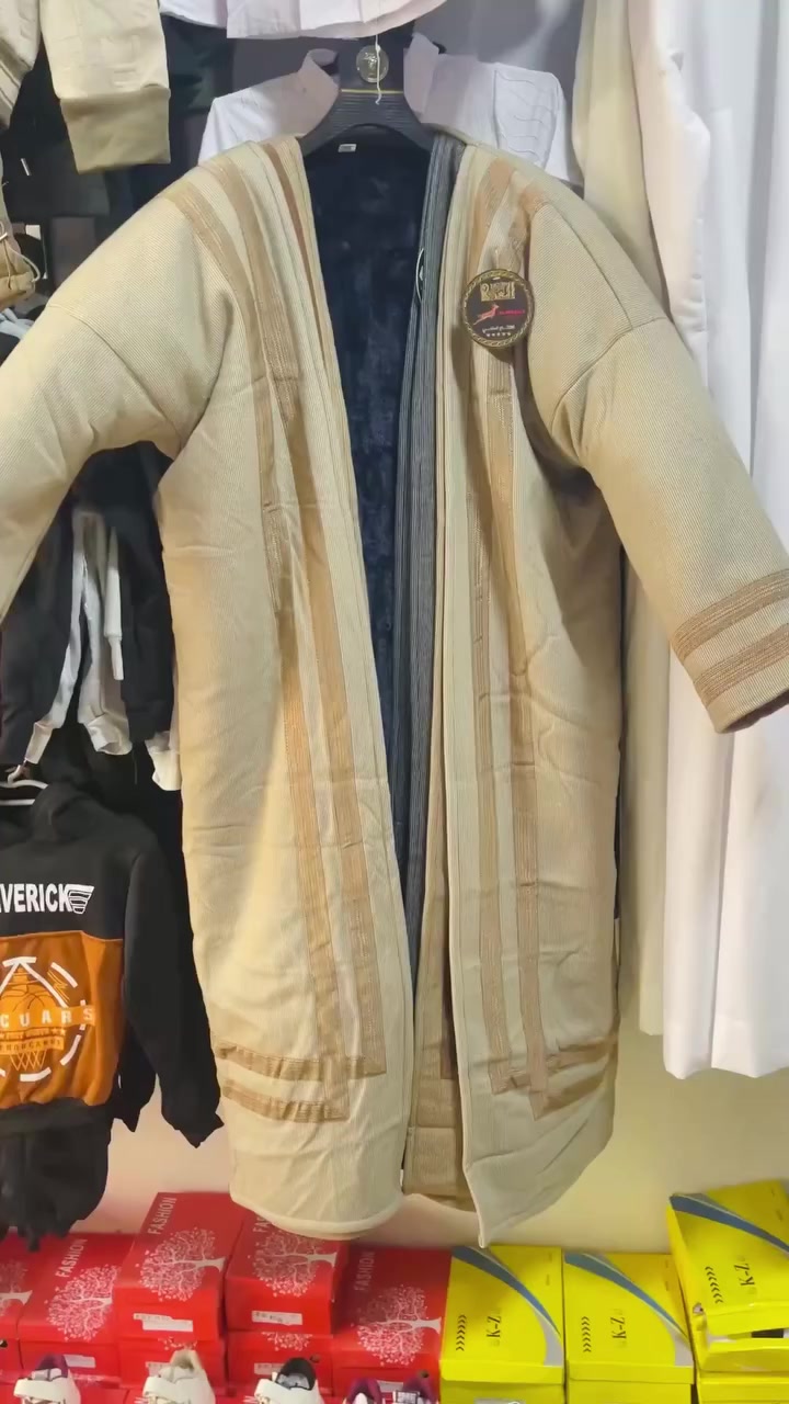 فراوي رجالي قياسات 1-2 نوعيه مرتبه 
السعر السابق 25 الف والحالي 18 الف
جوه سعر الجمله
توصيل متوفر  داخل وخارج المحافظه


**إذا كنت صاحب هذا الإعلان وتريد حذفه لأي سبب، رجاءا أرسل رسالة إلى الدعم الفني**