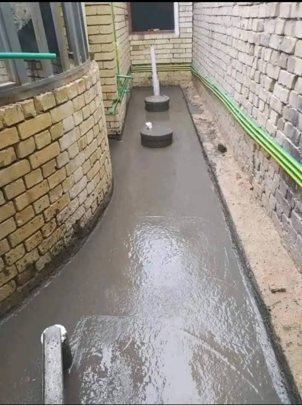 سلام عليكم كادر عمال تنضيف وقلع البيوت وتدخيل سبيس للستفسار اتصل على (***********) عمارة, ميسان
