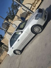 ملةيكة مووس • ٢٠٠٢ • ١٧١٠٠٠