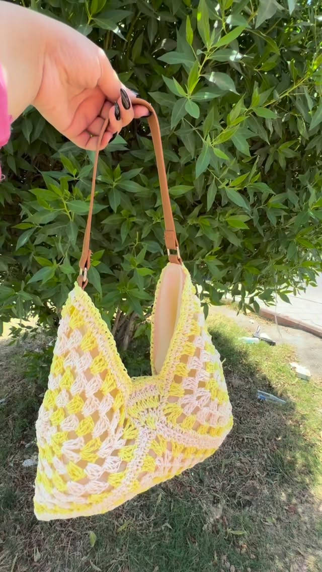 ⁨	⁨	⁨	⁨	⁨	جديد مجمع ادم مستمر وياكم 🤎✨
 موديلات الصيف يمنا غير👒🏖️🌞
جنطه الحياكه 

السعر 18,000 فقط👍❤️‍🔥
الوتساب
 ***********
***********
آدم #👠_والحقائب👛_النسائيه🙎‍♀️ #اكسبلور #فولو #العراق #شارع _افلسطين _ -درجه_اولى_فخامه_اناقه 
•  فلسطين⁩⁩⁩⁩⁩
