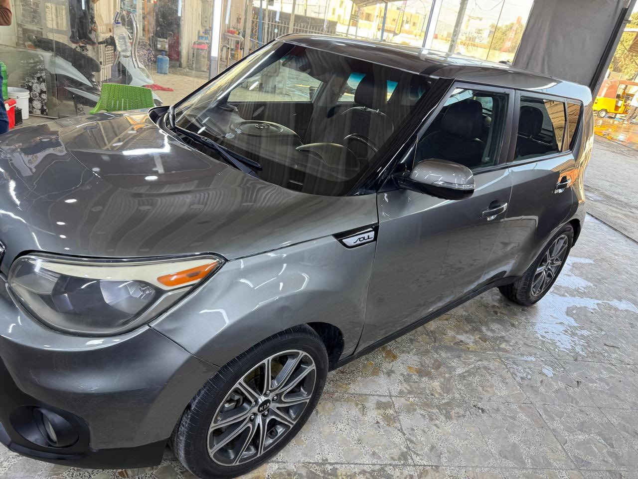 كيا صول وارد امريكي موديل 17 جاهزة مكانات صبغ بدون دواخل بصمه رقم بغدادالعنوان بغداد الحريه 
الاستفسار ‭+964 775 223 9601‬
السعر 96
