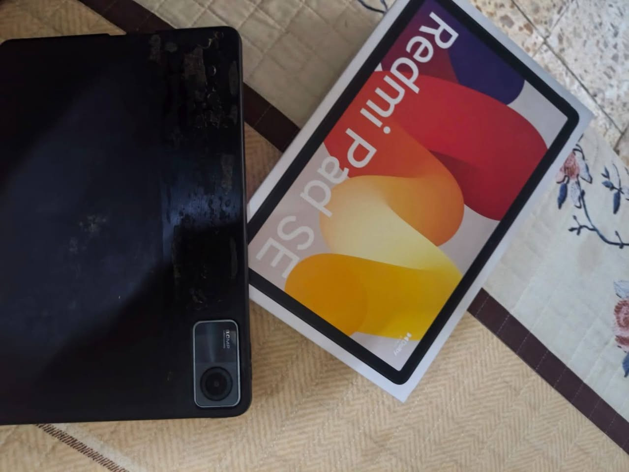ايباد ريدمي٢ ذاكره ٢٥٦ نضيف ما داخل تصليح مكاني بغداد السغر ٢٥٠ وبي مجال للتصال *********** بي واتساب
