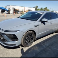 سوناتا SEL • ٢٠٢٥ • مزاد