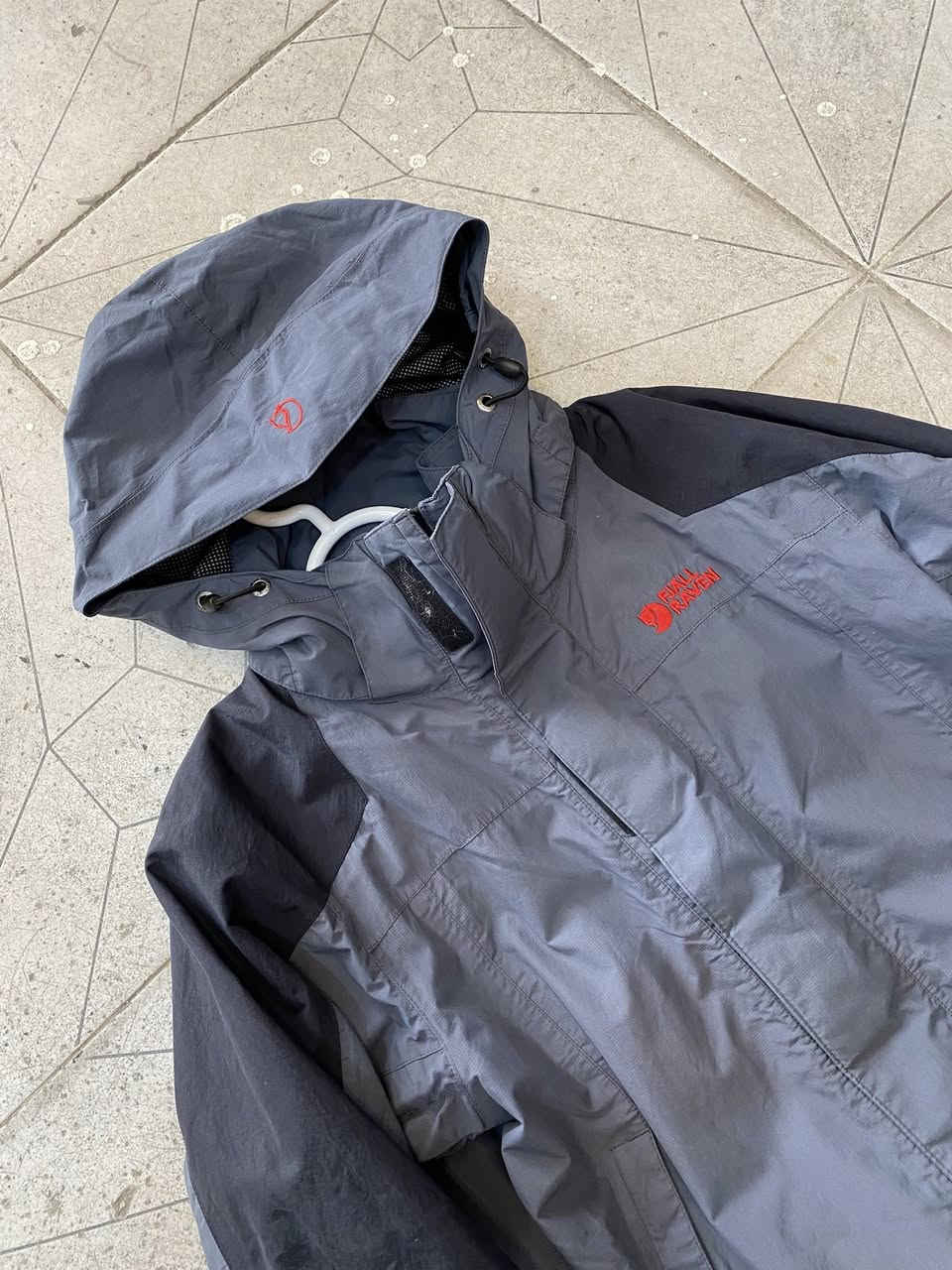 fjaLLraven
orginal
size~XS\S
نظافەکلها
توصیل جمع
وزن~60~70
***********
