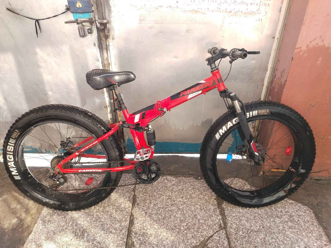 السلام عليكم بايسكل للبيع الحجم الكبير باله يطبگ لو حبيت السعر 100 ملاحظة. بي الجوبين بناچر
بغداد حي الجهاد
*********** 
وتوصيل ماعندي اعتذر مو بياع شراي
