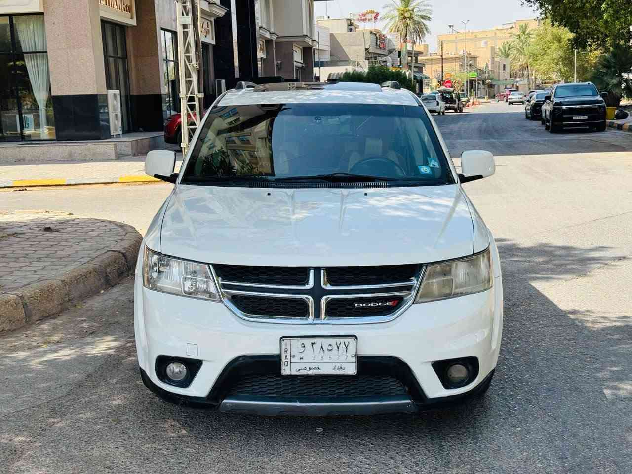 جورني مديل 2014فول مواصفات واحد على واحد سعر98ستفسار تصل رقم ***********وارد مريكي حادثه جاملغ بنيد بيه جاملغ خلفي صبغ باقي كفاله فول فتحه سقف موصفات 6سلندر3600بصمه+باواب داخل جلد بيجي بصمه تحكم ستيرن مثبت سرعه شاشه كامره فتحه سقف تبريد ❄️ حداديه جديده تخم تاير مكان سياره كربلاء
