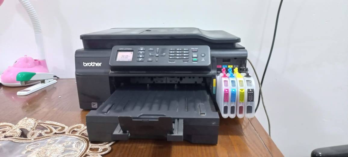 مواصفات تحتوي على واي فاي طباعه وجهين و سكنر و فيدر ابيض اسود واضح ملون غير واضح مديل  MFC_J470DWالسعر 60 الف المكان الدوره ميكانيك لا يوجد توصيل رقم ***********
