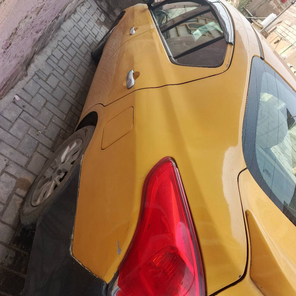 نيسان فيرسا 2018رقم بصره خصوصي السياره مكينه وكير جدد تايرات جدد بيها دحجات شوف العين ***********
السعر 75 البصرة, العراق
