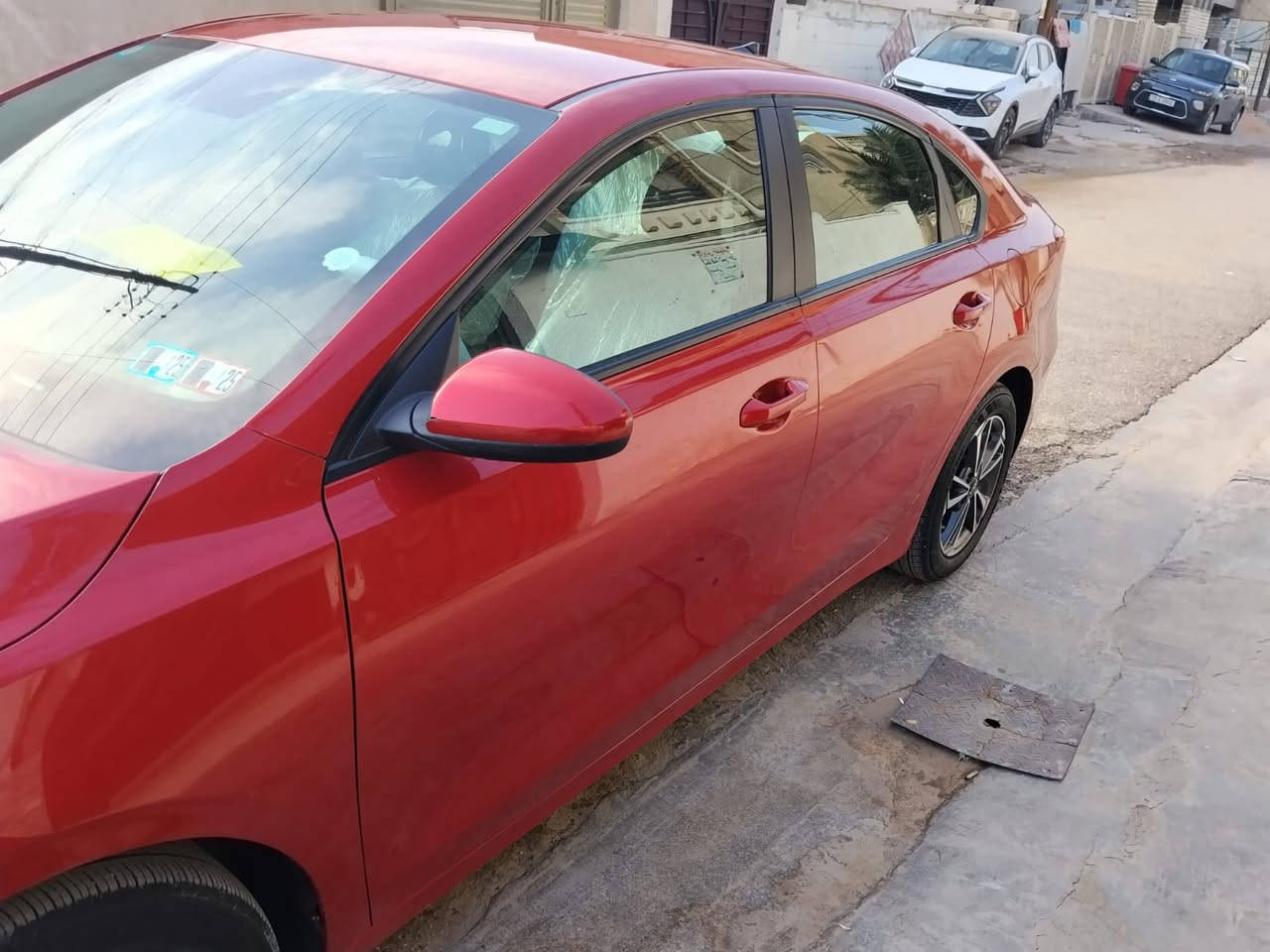 سلام عليكم
كيا فورتي 2024 وارد امريكي

مكينه 2000 دوش

سياره حادثها موضح بل صور حادثها سرقه باب وجاملغ ولجاملغ راجع نفسه 

مكفوله من صبغ ليبل واحد بدون ايرباك بدون دواخل سياره دخول جديد

ماشيه 13 الف مكينه وكير وصدرً وتبريد عله وضع الشركه

رقم بغداد مشروع وطني بسمي 

 المكان بغداد الدوره او شارع فلسطين 

ملاحضه لسياره جديده امدوشمه حراري الكشنات وين ما يعجبك افحصها 

***********
